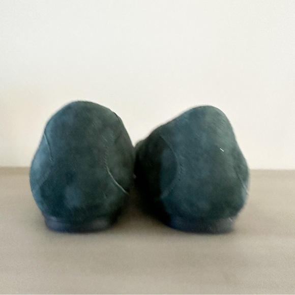 Clarks Indigo Dark Green Suede Leather Quilted Slip on Loafer Flats sz 6M - Picture 4 of 8